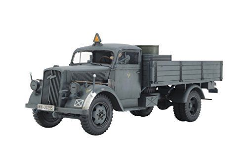 Tamiya 1/48 German 3ton 4x2 Cargo Truck Model Kit - Japan Figure