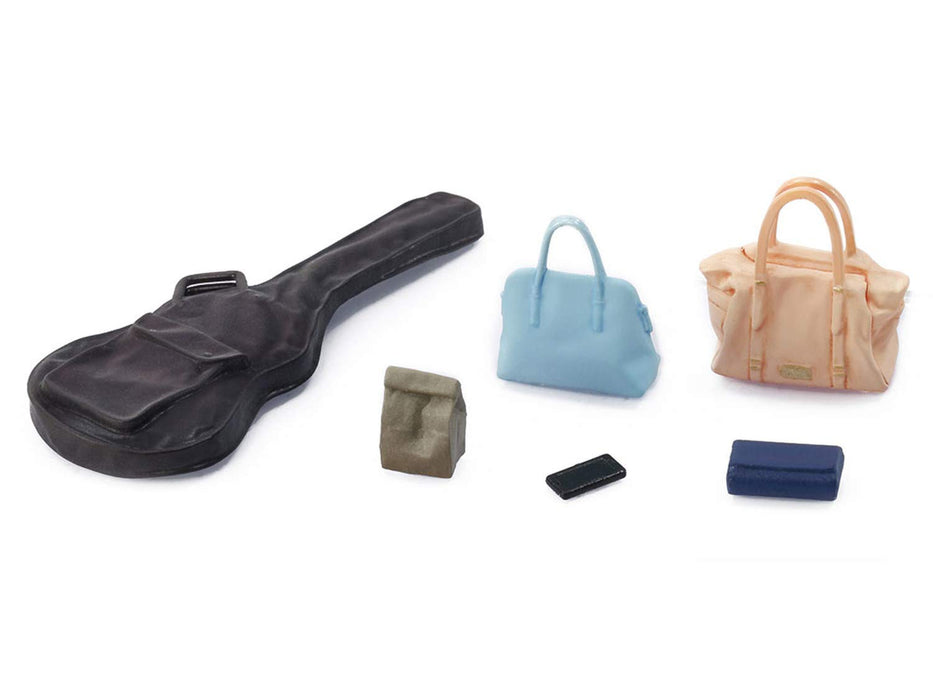 TAMIYA 1/24 Campus Friends Set 2 Plastic Model- Japan Figure Store - #1 Bring To You The Best Japanese Goods