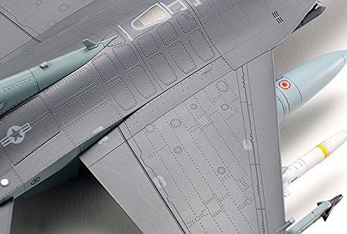 Tamiya 1/72 Lockheed Martin F-16cj Block50 W/full Equipment Model Kit- Japan Figure Store - #1 Bring To You The Best Japanese Goods