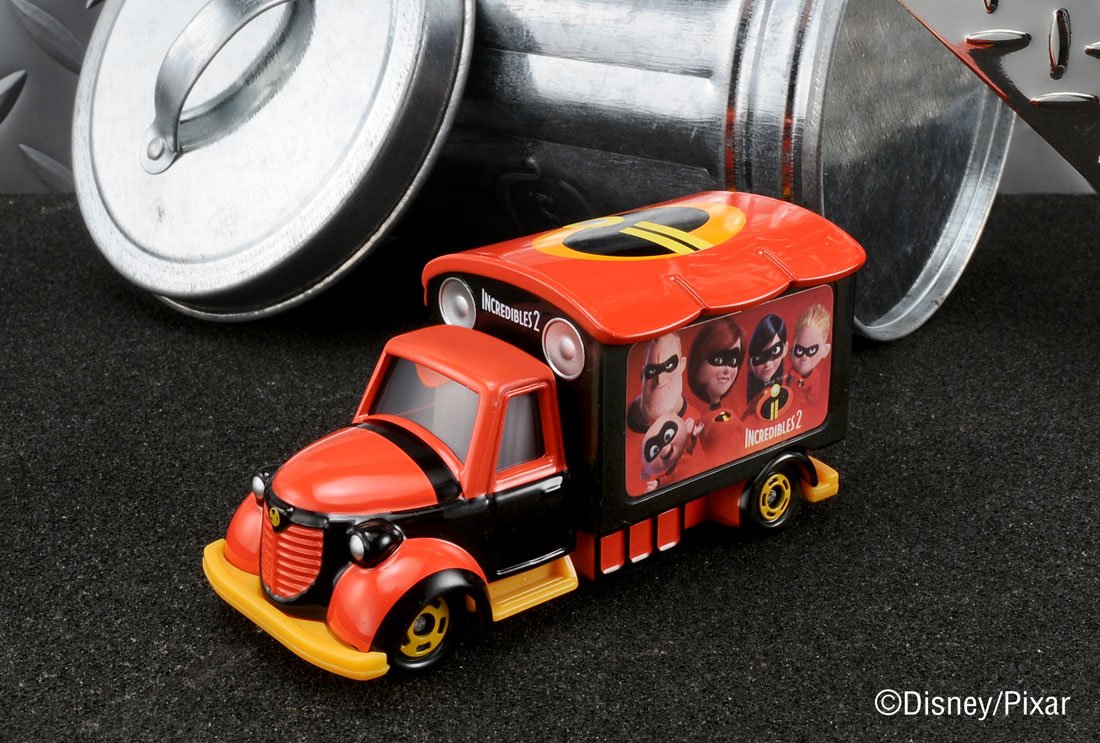 Takara Tomy Tomica Disney Motors Goody Carry Incredibles Family (114147) Disney Character Toys- Japan Figure Store - #1 Bring To You The Best Japanese Goods