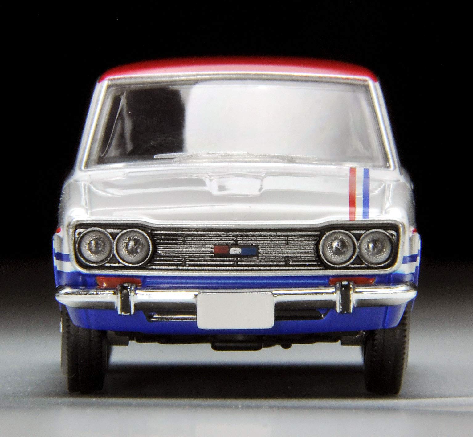 Tomica Limited Vintage 1/64 Lv-81D Datsun Bluebird Van Yokohama Tire 68yr Tomytec- Japan Figure Store - #1 Bring To You The Best Japanese Goods