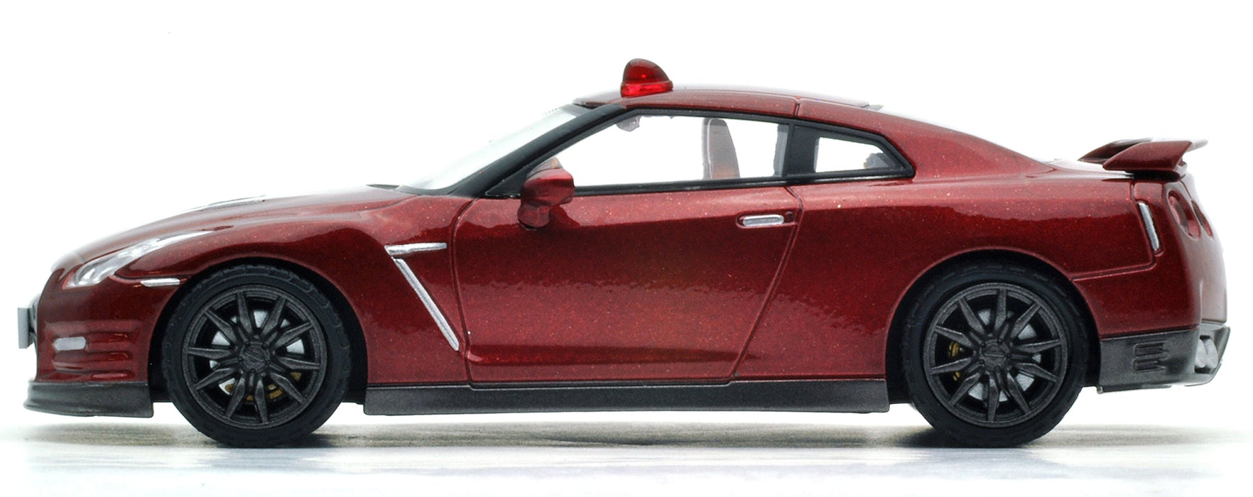 Tomytec 2014 Nissan GT-R in Red Tomica Limited Vintage Neo Dangerous Detective- Japan Figure Store - #1 Bring To You The Best Japanese Goods