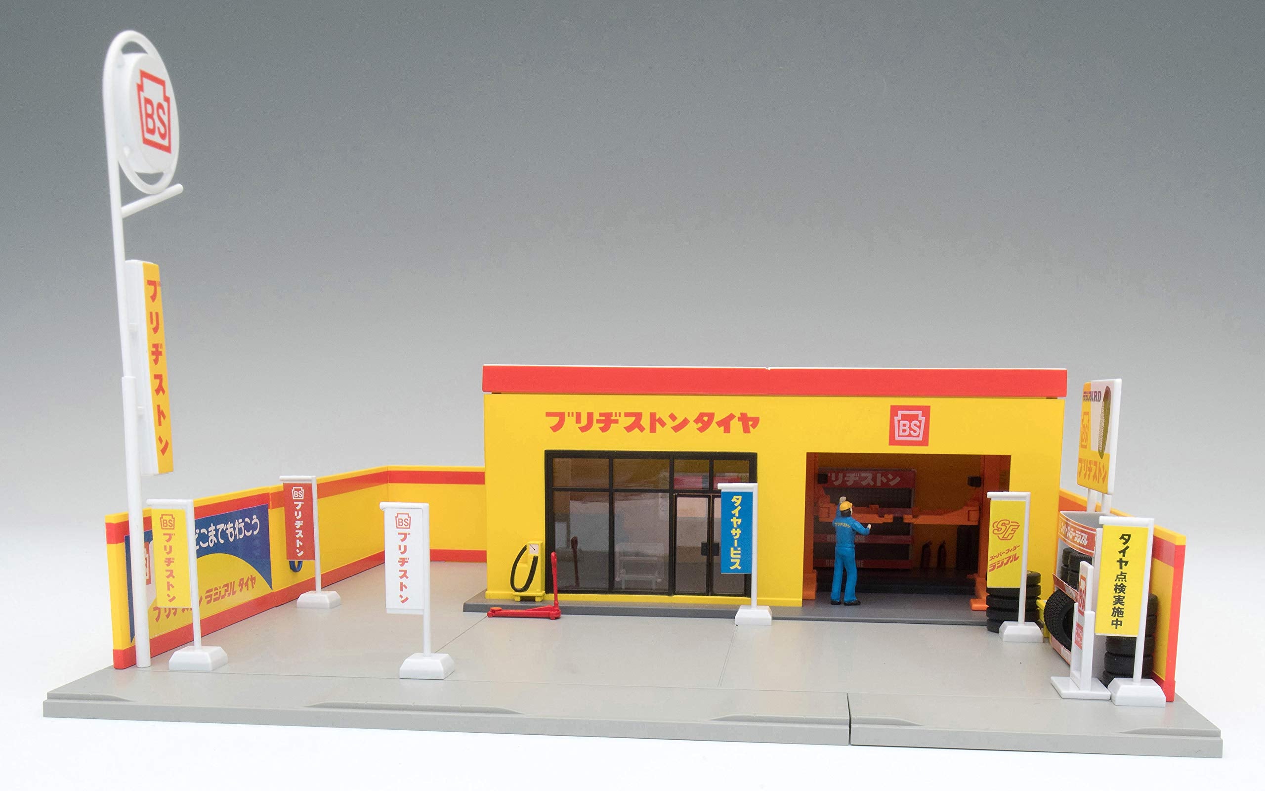 Tomytec Tomica Limited Vintage Tomicarama Vintage 05B Tire Stores (Bridgestone)1/64 Model Toys- Japan Figure Store - #1 Bring To You The Best Japanese Goods